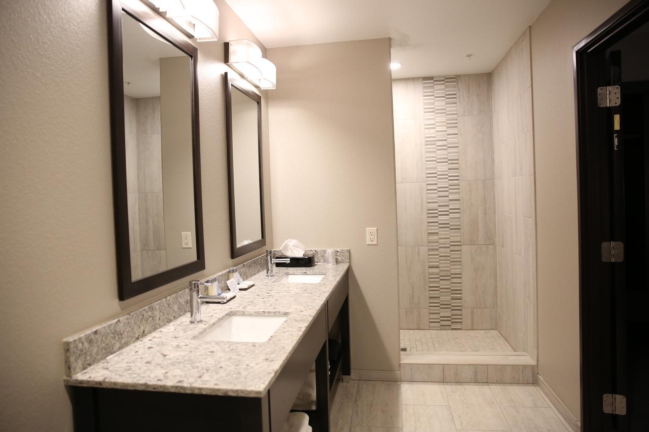 Berlin Encore Hotel & Suites Bagian luar foto
